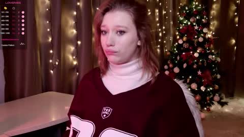 morvelyn online show from December 20, 5:20 pm