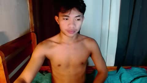 mostwantedtwink online show from December 16, 11:27 am