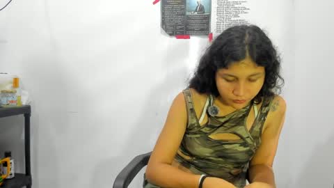 Mollys online show from May 7, 11:32 pm