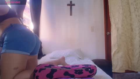 MOTITA LUX online show from November 1, 8:08 pm