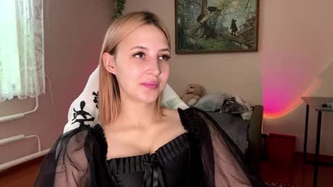 Montreal online show from May 21, 10:22 am