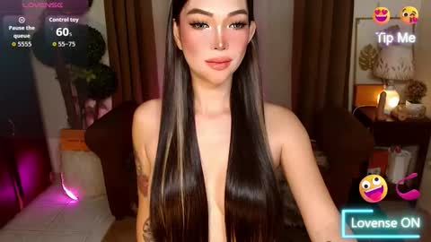 mouthwatering_ayesha online show from December 23, 4:29 am