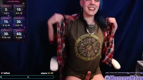 Moxy online show from May 2, 7:30 pm