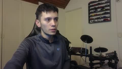 Andy online show from December 4, 4:23 am