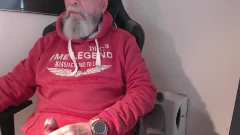 mr_boombastic2021 online show from October 24, 9:21 am