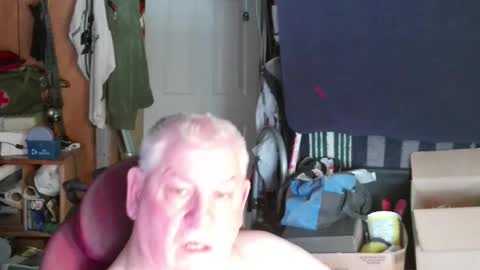 mr_canoe_licker_69 online show from February 24, 3:20 pm