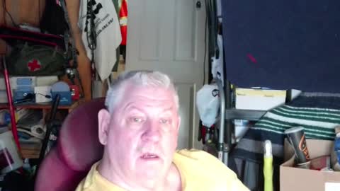 mr_canoe_licker_69 online show from January 19, 3:42 pm