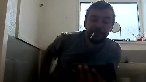 mr_i_ online show from February 23, 11:11 am