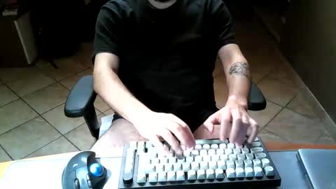 mr_kaa online show from November 23, 3:43 pm