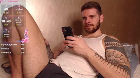 mr_longboy online show from March 4, 7:44 pm