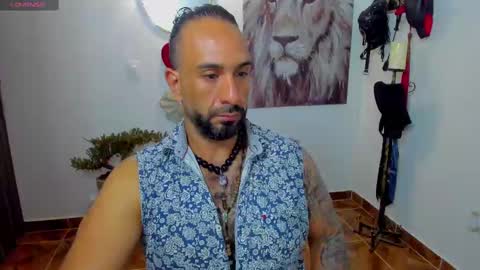 mr_maik22 online show from February 21, 11:22 am