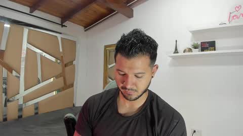 Snapshot of mr_mikee_ chatting on March 4, 3:00 am MIKEE online show from March 4, 3:00 am