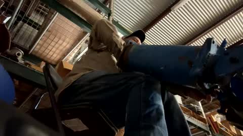 mramazing_ online show from January 29, 2:21 pm