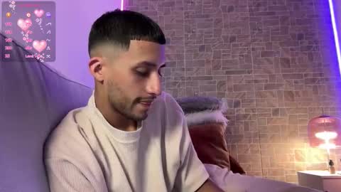 mrandmrsrivas online show from December 19, 6:47 pm