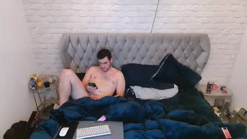 Snapshot of mrandmrsvanilla chatting on September 13, 11:18 pm mr and mrs vanilla online show from September 13, 11:18 pm