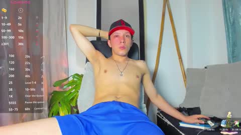 mrandrey23 online show from December 5, 11:02 pm