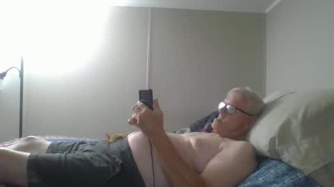 Snapshot of mrbill55 chatting on December 9, 10:41 pm mrbill55 online show from December 9, 10:41 pm