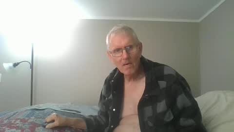 mrbill55 online show from February 22, 8:55 pm