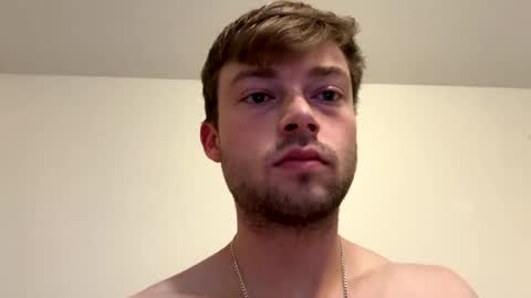 mrcoolguy68 online show from April 22, 3:19 pm