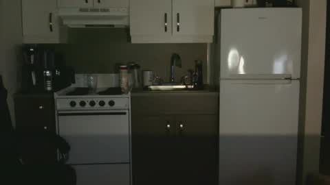 IwantU2WatchME online show from March 26, 11:15 am