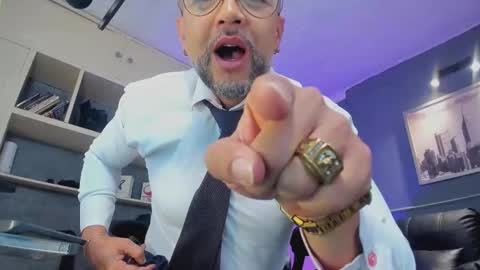 MrFrank. online show from November 4, 1:34 pm