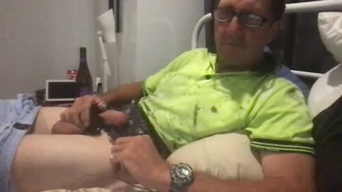 mrgray11xxx aussie online show from January 17, 7:07 am