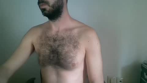 Snapshot of mrralph__90 chatting on January 16, 12:42 pm Mrralph online show from January 16, 12:42 pm