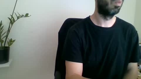 Snapshot of mrralph__90 chatting on March 12, 10:48 am Mrralph online show from March 12, 10:48 am