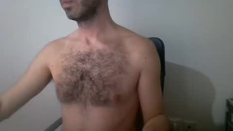 Snapshot of mrralph__90 chatting on January 20, 7:04 pm Mrralph online show from January 20, 7:04 pm