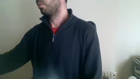 Snapshot of mrralph__90 chatting on January 27, 12:05 pm Mrralph online show from January 27, 12:05 pm