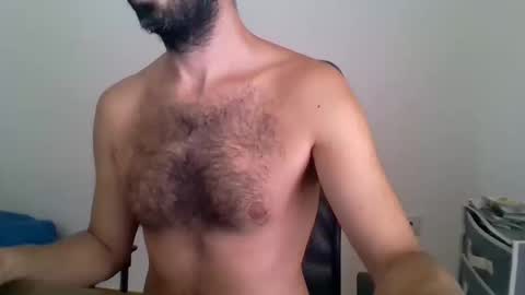 Snapshot of mrralph__90 chatting on September 18, 10:19 am Mrralph online show from September 18, 10:19 am