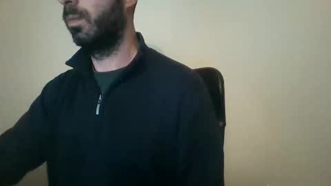 Snapshot of mrralph__90 chatting on December 25, 4:54 pm Mrralph online show from December 25, 4:54 pm