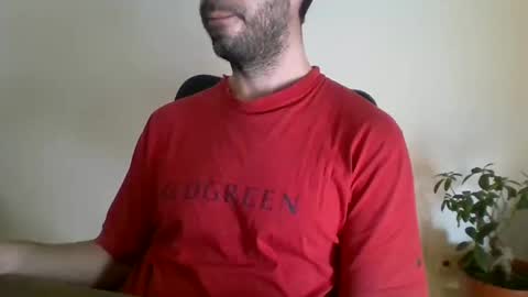 Snapshot of mrralph__90 chatting on February 27, 12:45 pm Mrralph online show from February 27, 12:45 pm
