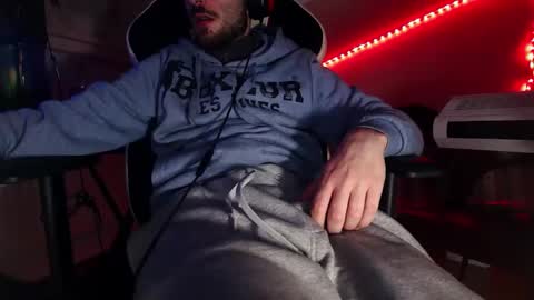 MrRogue online show from March 30, 1:06 am