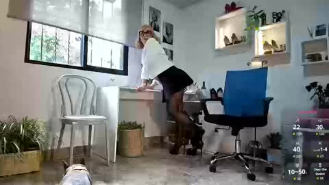 Snapshot of mrs_edha_ chatting on September 19, 2:10 pm Edha online show from September 19, 2:10 pm