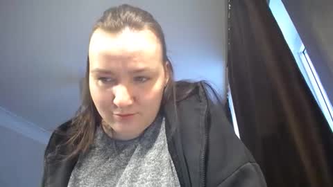 mrs_smith__ online show from February 21, 1:33 pm
