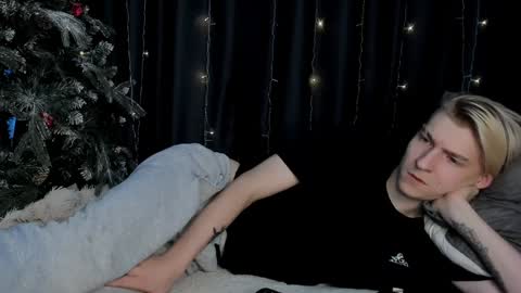 Adam online show from February 3, 10:25 am