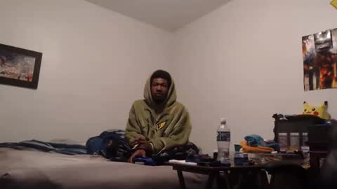 mrsoonicexrated online show from April 12, 8:40 am