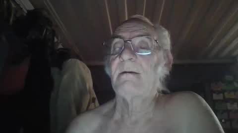 Chuck online show from March 27, 11:33 am