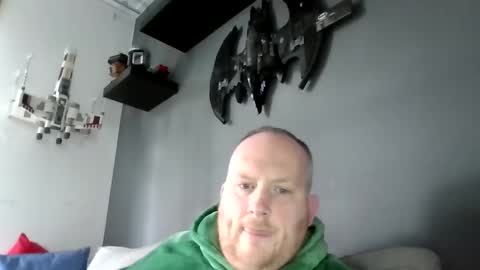 mrzwolle online show from December 3, 10:45 am