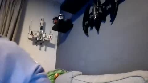 mrzwolle online show from December 6, 3:50 pm