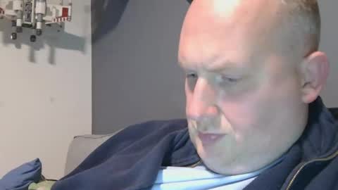 mrzwolle online show from January 22, 8:49 pm