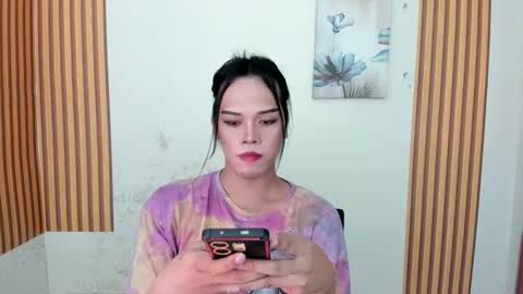 selena online show from April 6, 4:46 am