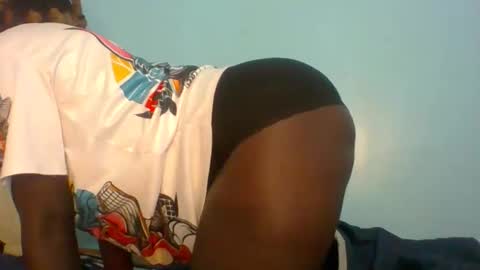 mseseseko0 online show from May 7, 8:32 am