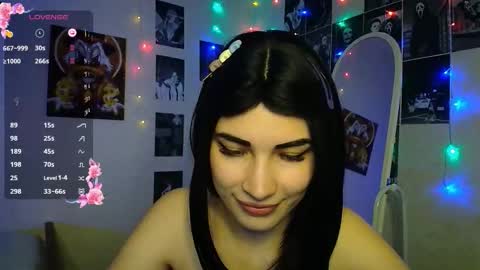 Noora Saetr online show from October 5, 1:14 am