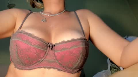 MsPurrfectLove online show from February 20, 1:46 am