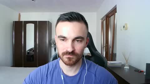 Victor online show from February 19, 1:10 pm