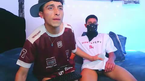 Snapshot of mucleboys1 chatting on October 7, 2:18 am boss y jord online show from October 7, 2:18 am