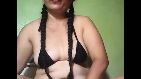 muffy_bunny online show from November 27, 11:23 pm