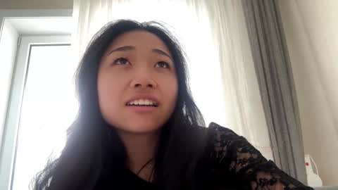 Mia online show from March 25, 10:16 pm